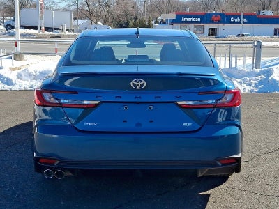 2025 Toyota Camry SE (SE)