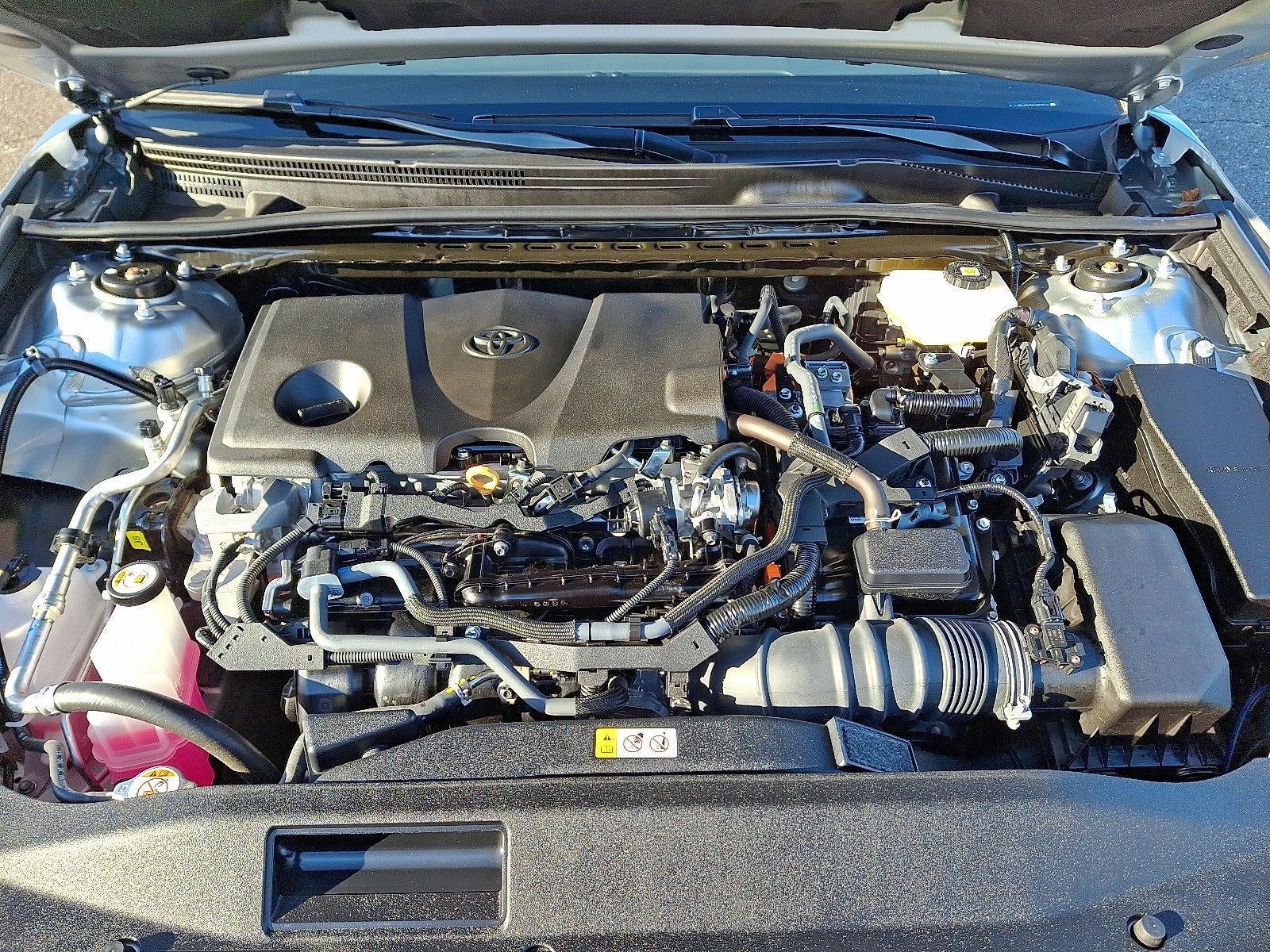 2025 Toyota Camry LE (SE)