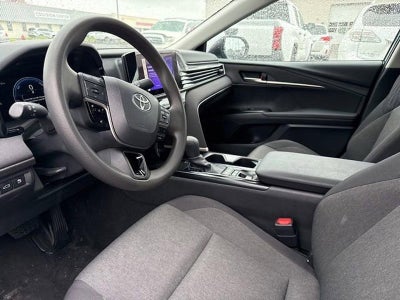 2025 Toyota Camry LE (SE)