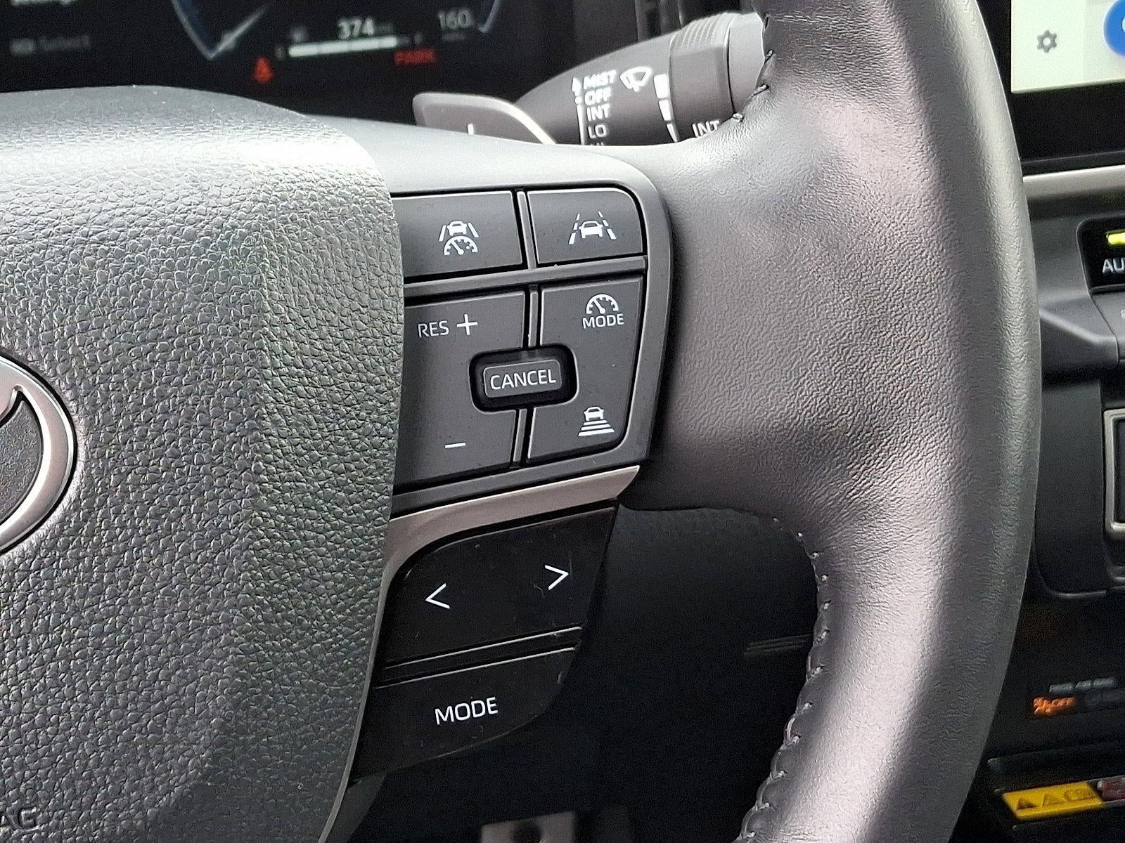 2025 Toyota Camry XSE (Natl)