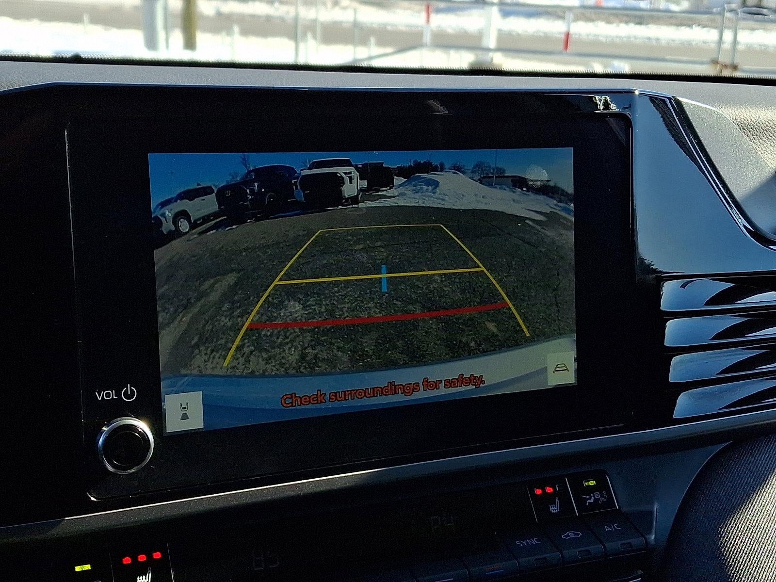 2025 Toyota Camry LE (SE)