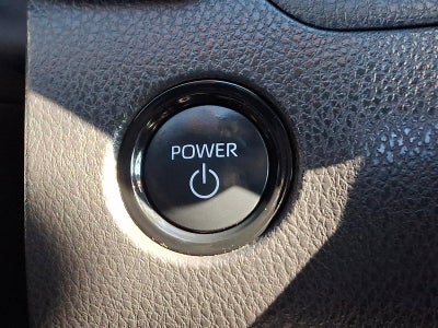 2025 Toyota Camry LE (SE)