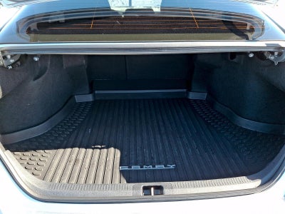 2025 Toyota Camry LE (SE)