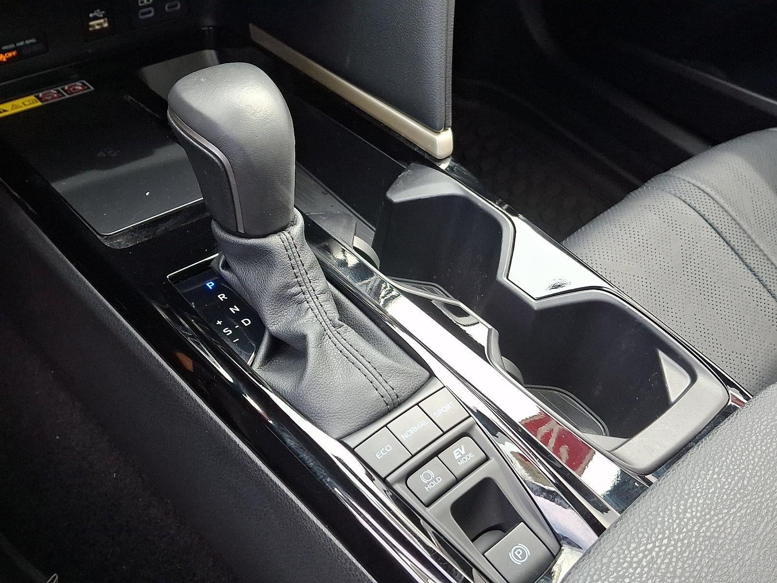 2025 Toyota Camry XSE AWD (Natl)