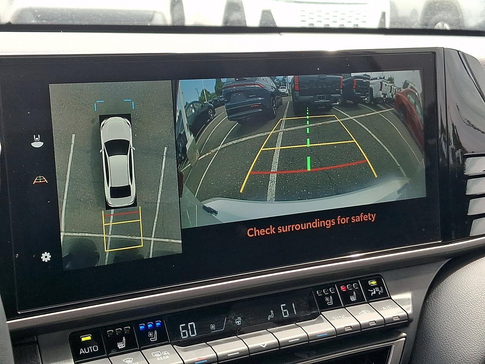 2025 Toyota Camry XSE AWD (Natl)