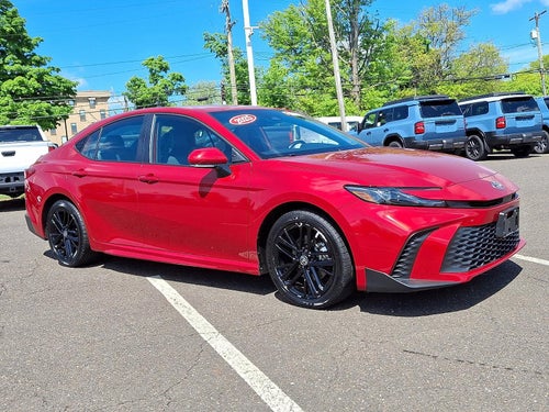 2025 Toyota Camry SE AWD (Natl)