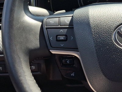 2025 Toyota Camry SE AWD (Natl)