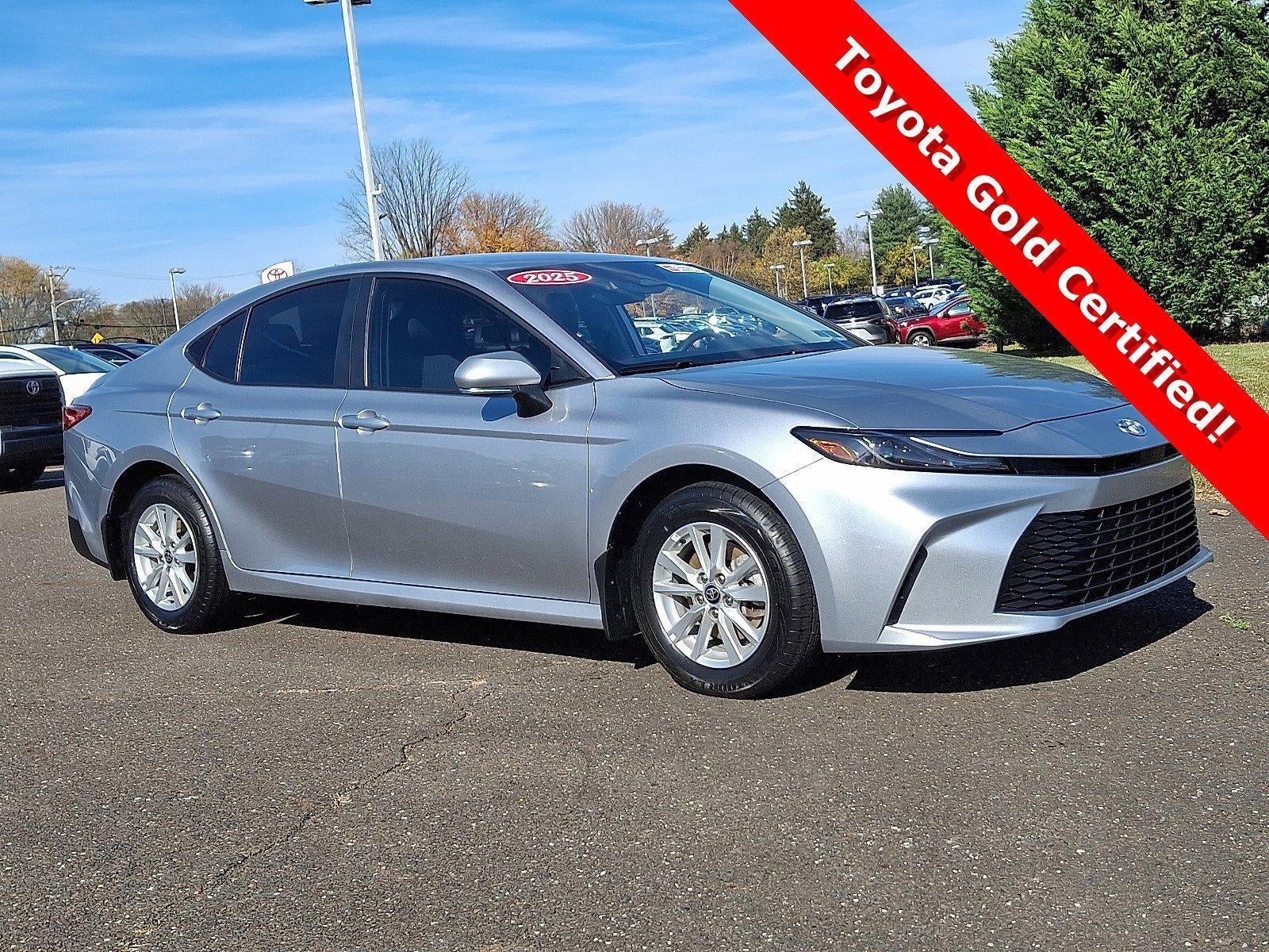 2025 Toyota Camry LE AWD (Natl)