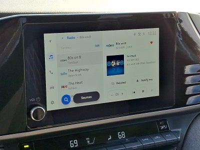 2025 Toyota Camry LE AWD (Natl)