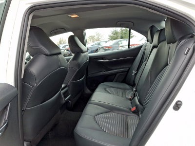 2024 Toyota Camry SE Auto (SE)