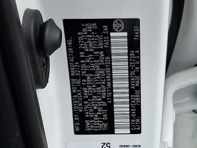 2024 Toyota Camry SE Auto (SE)