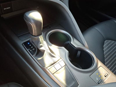 2023 Toyota Camry SE Auto (Natl)