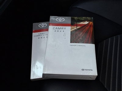 2023 Toyota Camry SE Auto (Natl)
