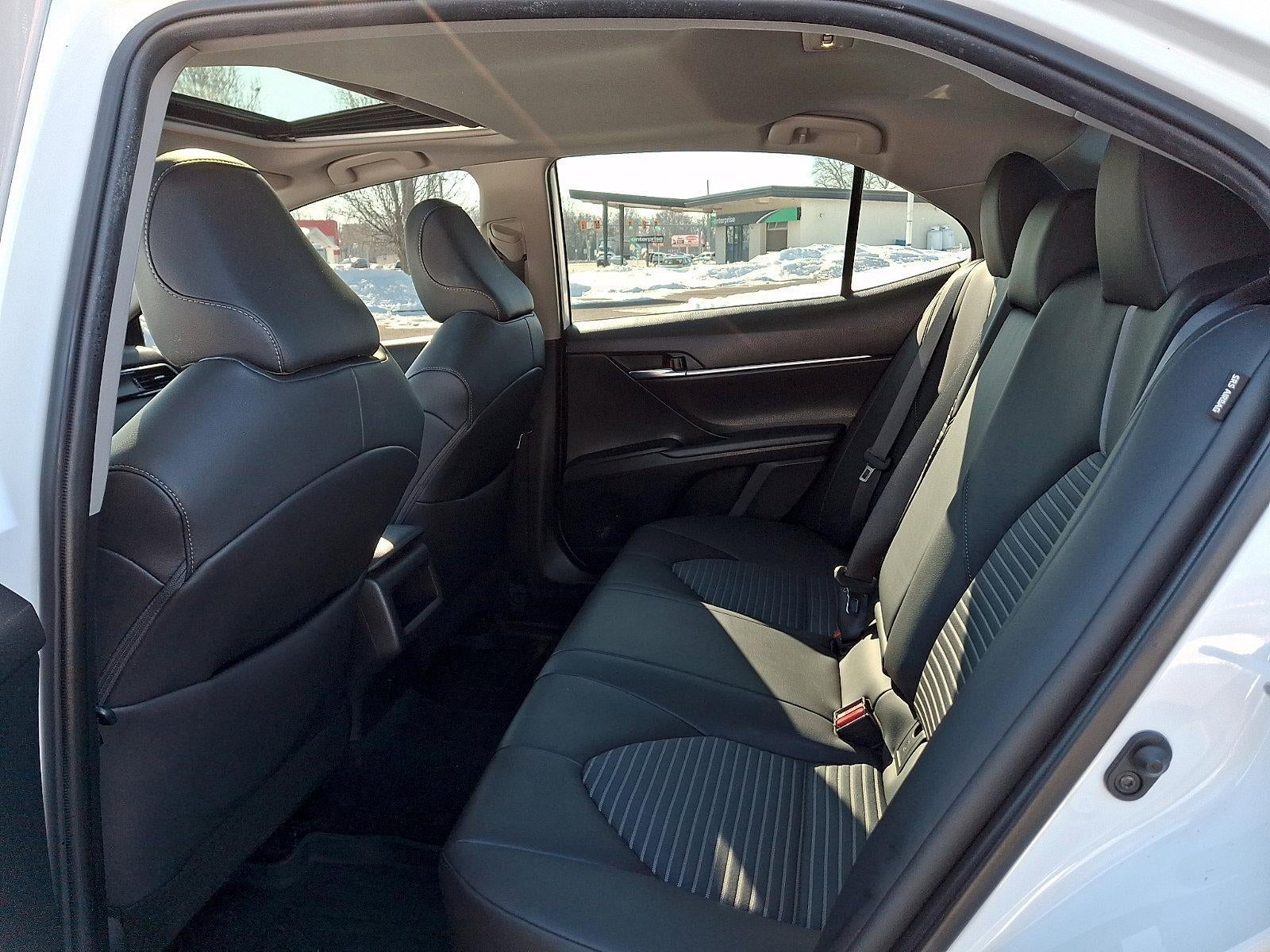 2023 Toyota Camry SE Auto (Natl)