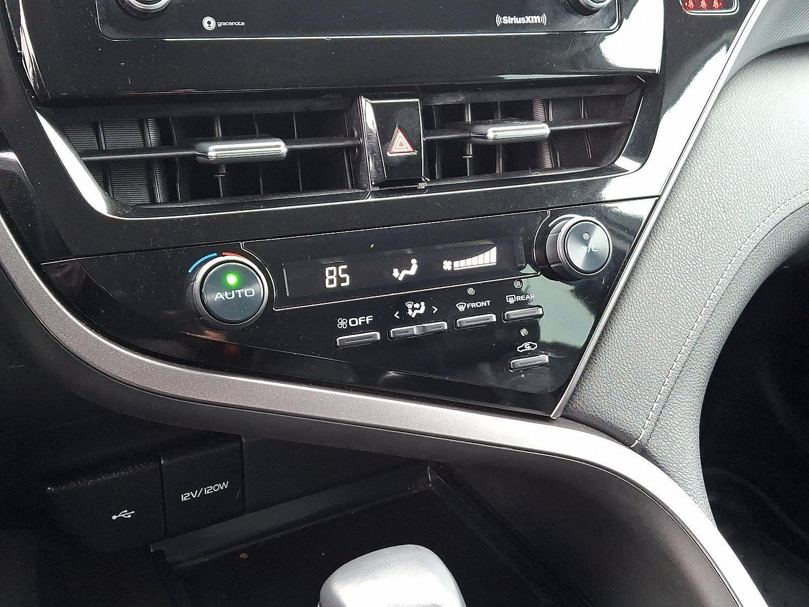 2021 Toyota Camry SE Auto AWD (Natl)