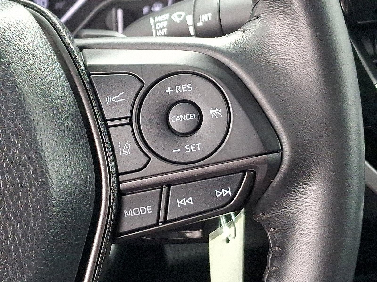 2021 Toyota Camry SE Auto AWD (Natl)