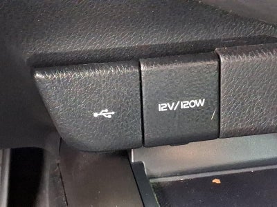 2021 Toyota Camry SE Auto AWD (Natl)