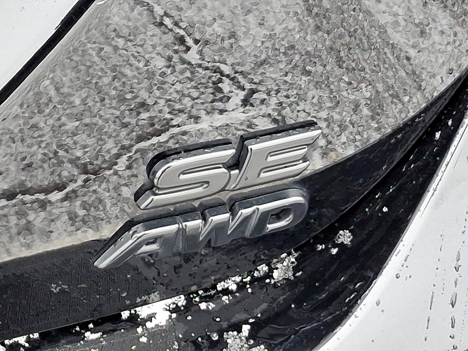 2021 Toyota Camry SE Auto AWD (Natl)