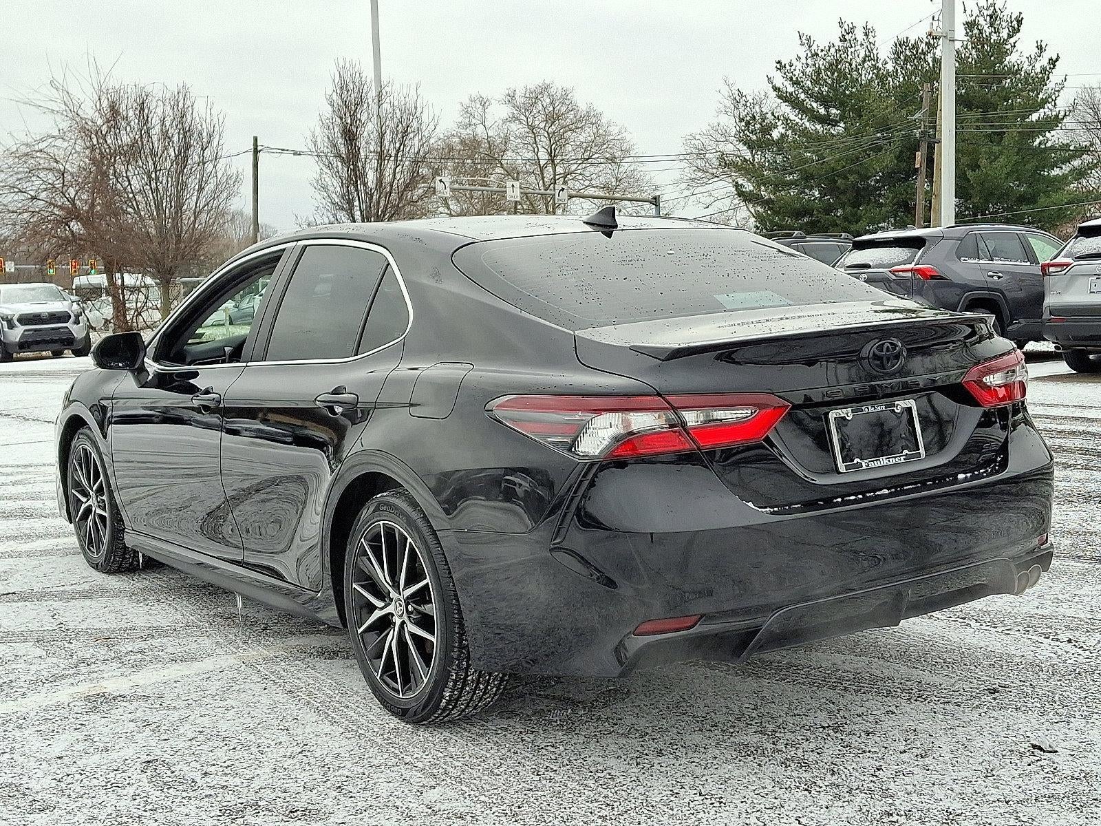 2021 Toyota Camry SE Auto AWD (Natl)