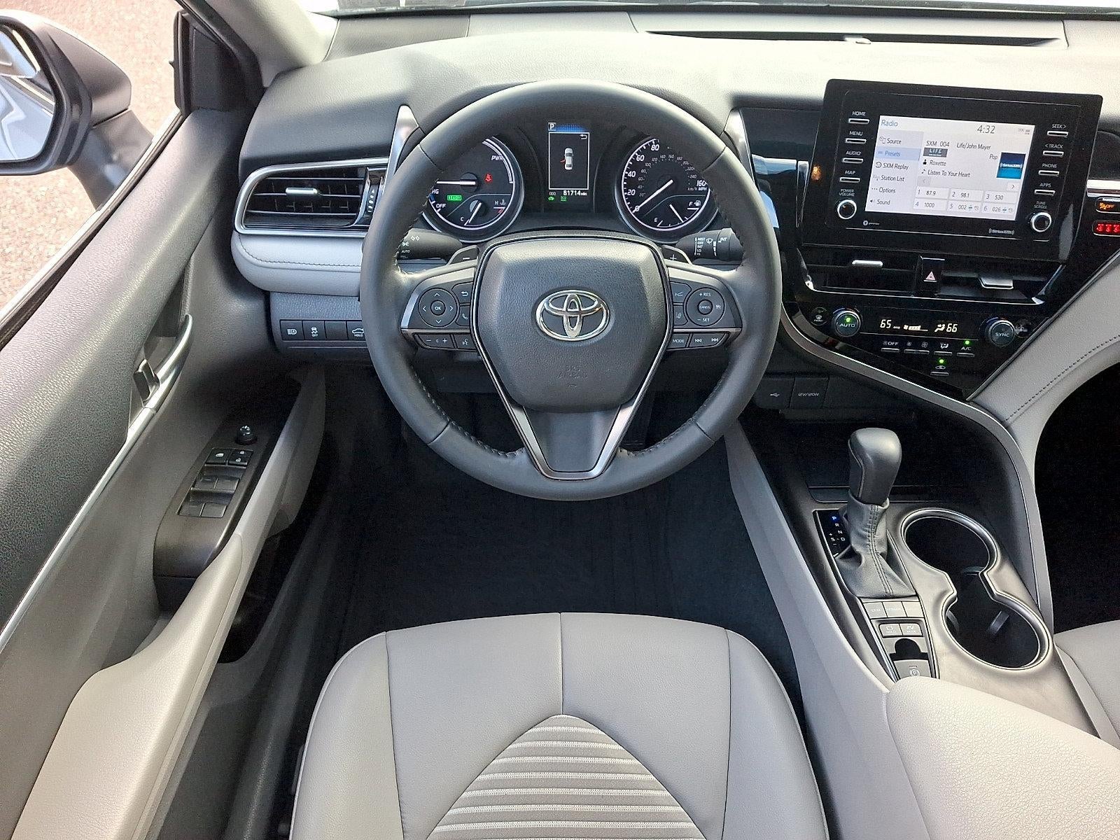 2023 Toyota Camry Hybrid SE CVT (Natl)