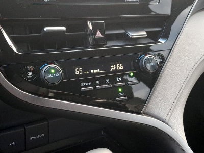 2023 Toyota Camry Hybrid SE CVT (Natl)