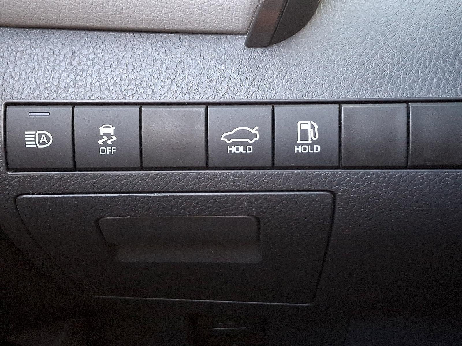 2023 Toyota Camry Hybrid SE CVT (Natl)