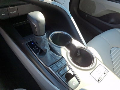 2024 Toyota Camry Hybrid SE CVT (Natl)