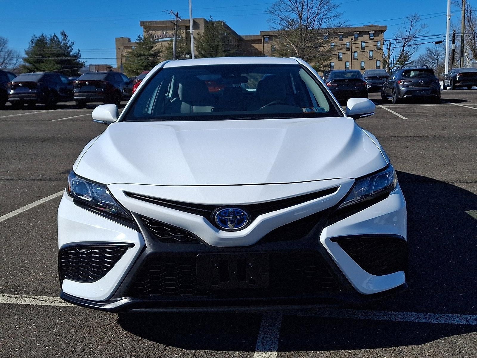 2024 Toyota Camry Hybrid SE CVT (Natl)