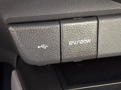 2024 Toyota Camry Hybrid SE CVT (Natl)