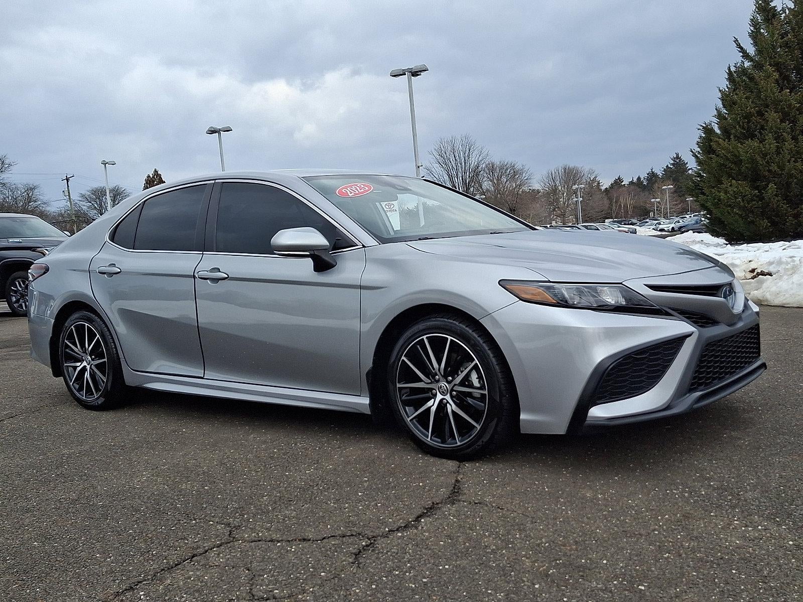 2023 Toyota Camry Hybrid SE CVT (Natl)