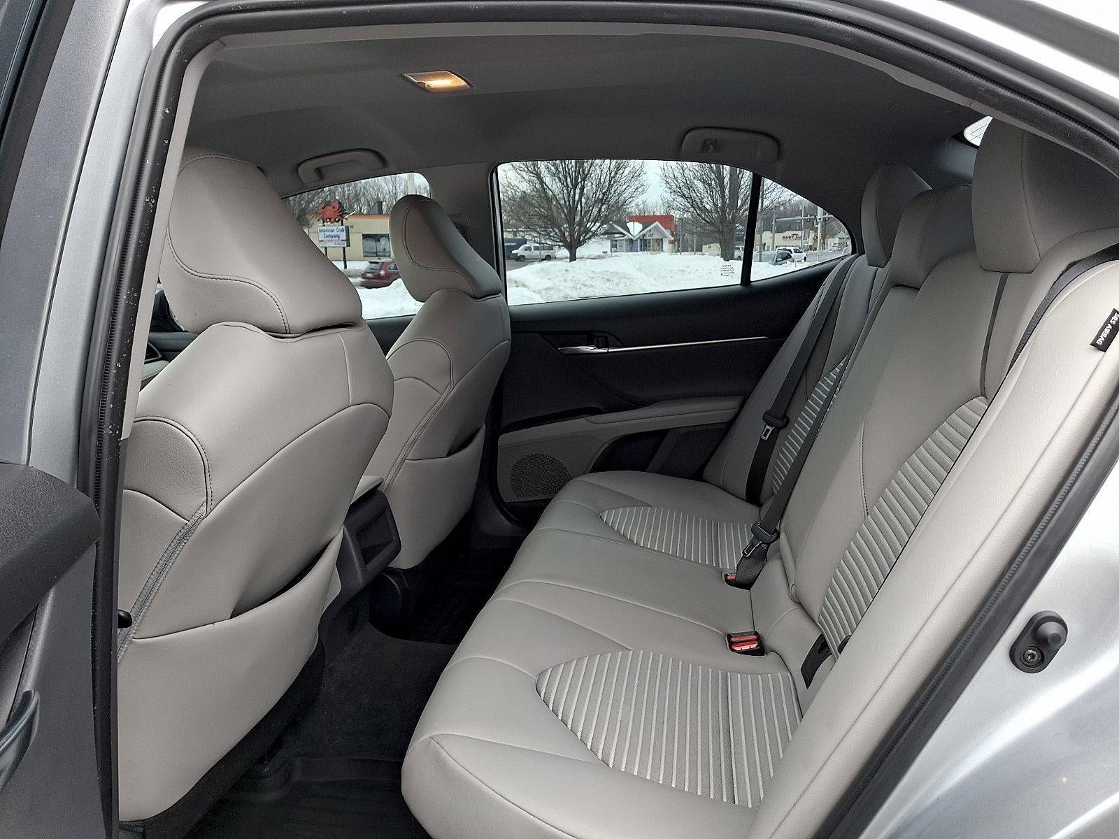 2023 Toyota Camry Hybrid SE CVT (Natl)