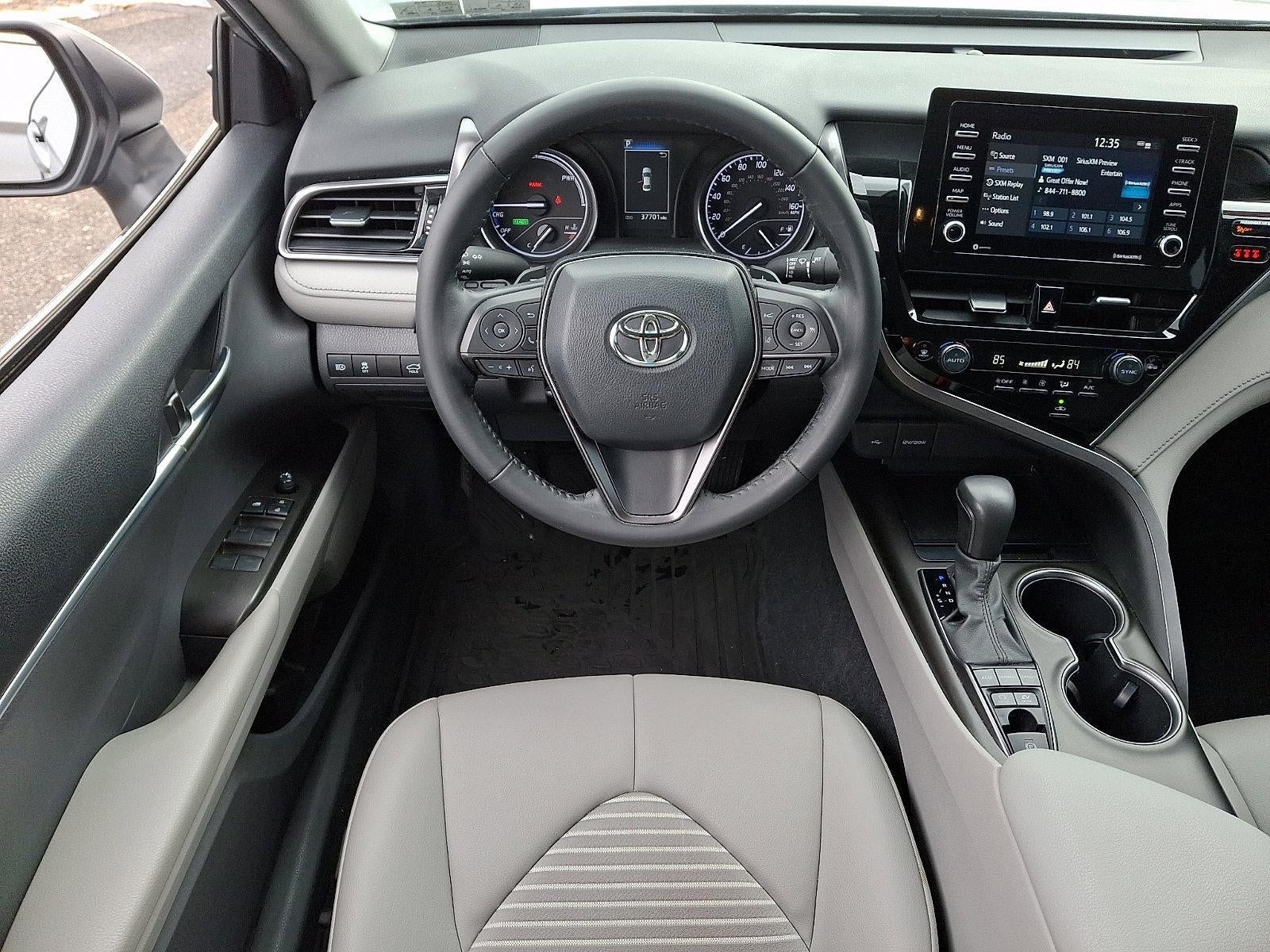 2023 Toyota Camry Hybrid SE CVT (Natl)