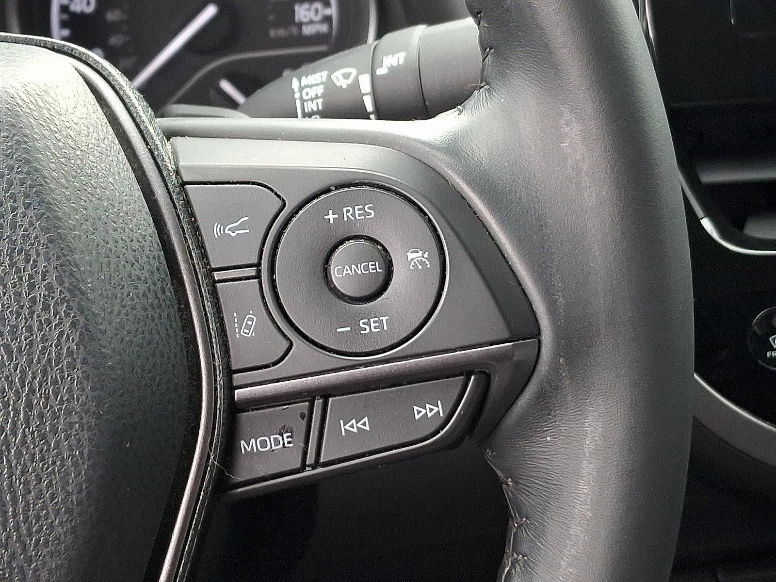 2023 Toyota Camry Hybrid SE CVT (Natl)