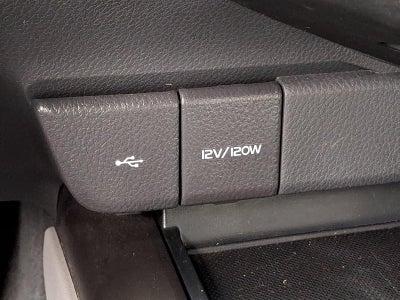 2023 Toyota Camry Hybrid SE CVT (Natl)