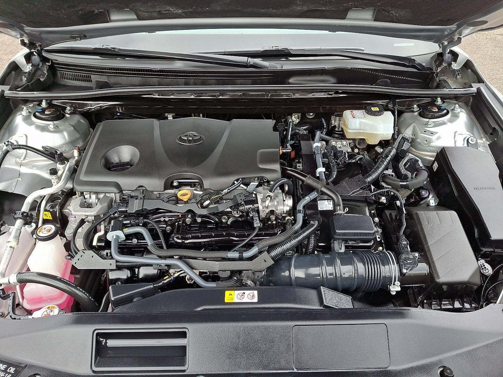 2023 Toyota Camry Hybrid SE CVT (Natl)