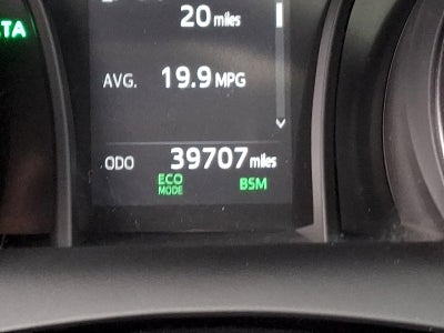 2023 Toyota Camry SE Auto (Natl)