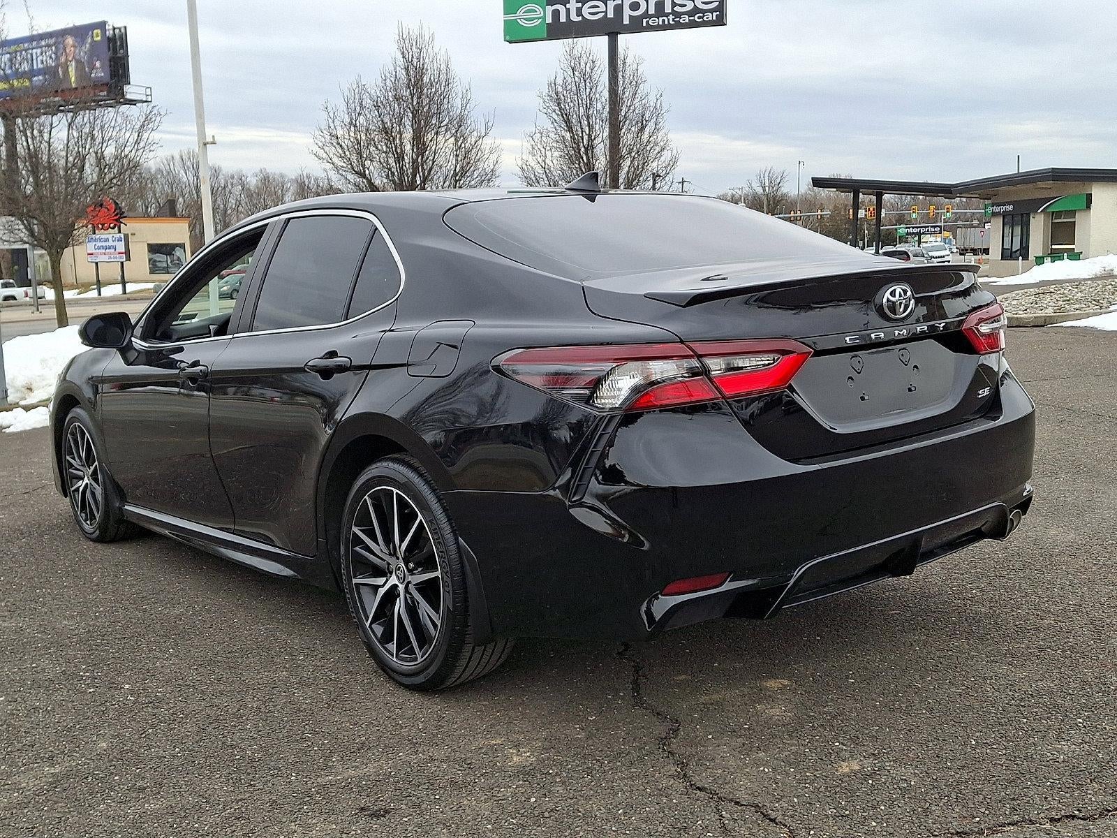 2023 Toyota Camry SE Auto (Natl)