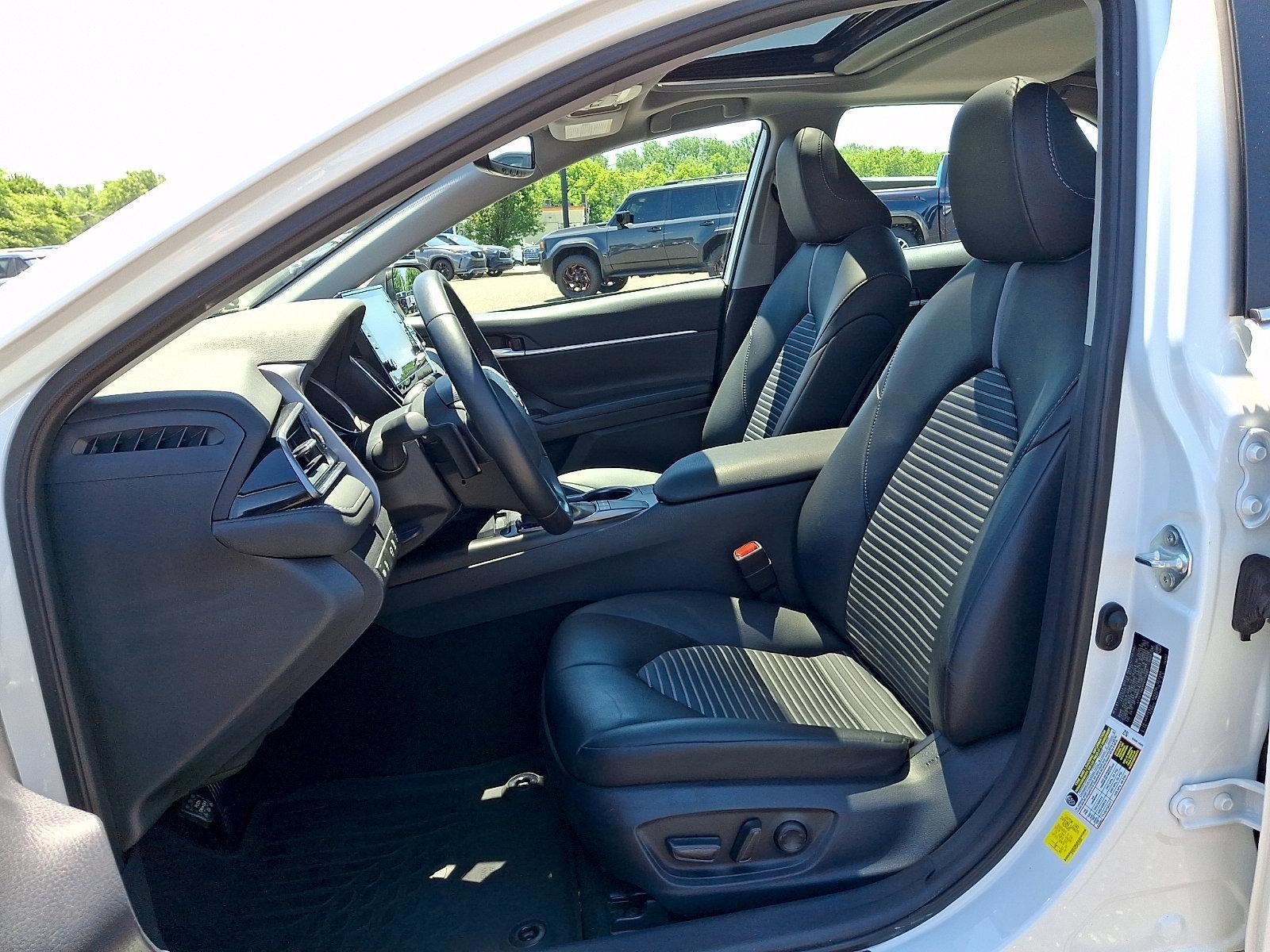 2023 Toyota Camry SE Auto (Natl)