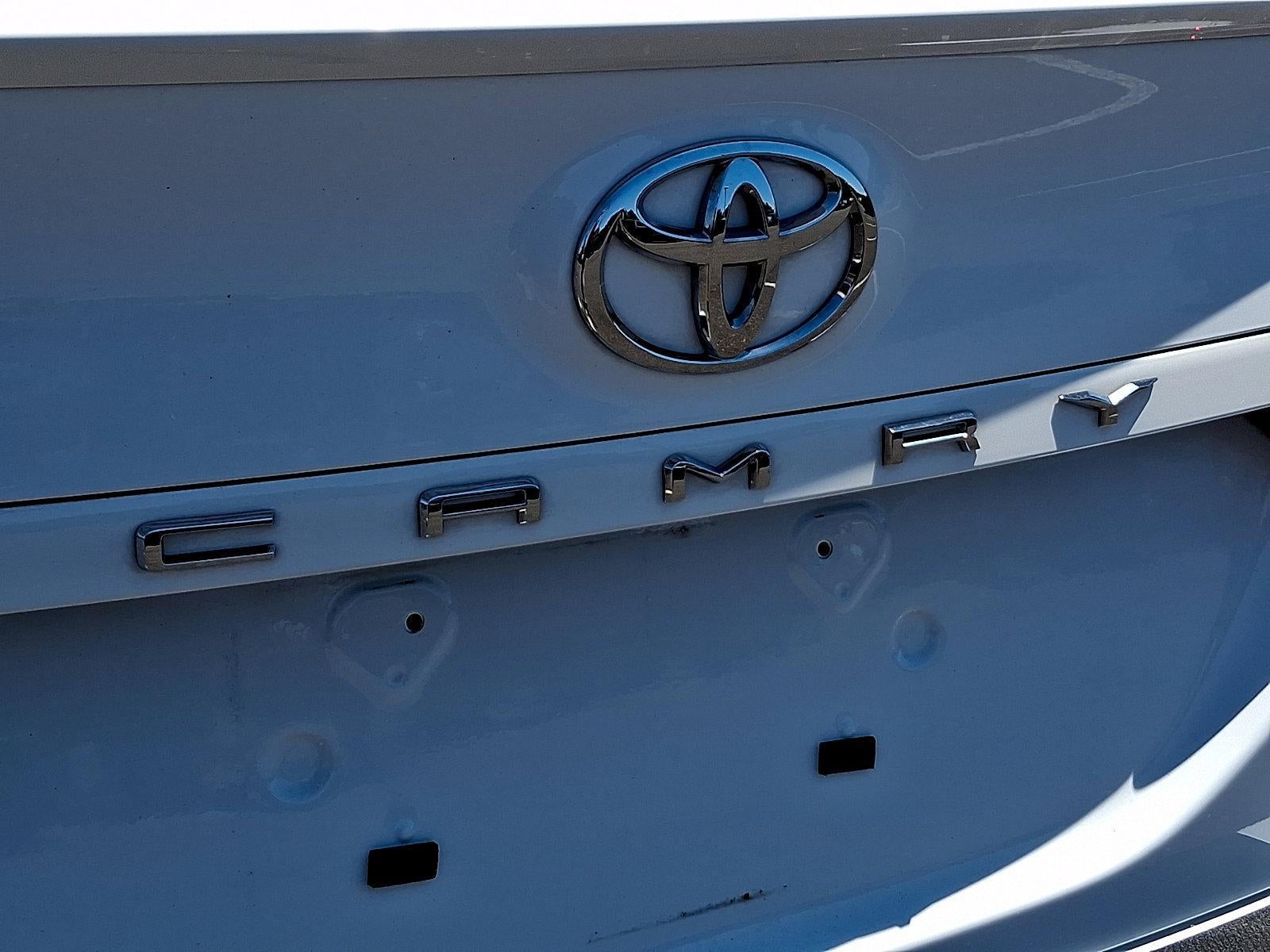 2023 Toyota Camry SE Auto (Natl)
