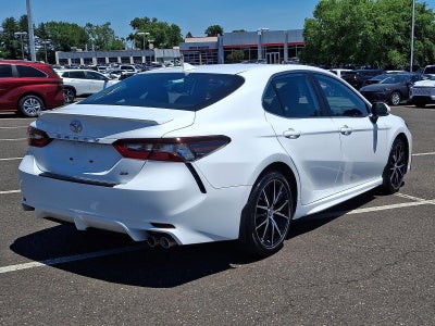 2023 Toyota Camry SE Auto (Natl)