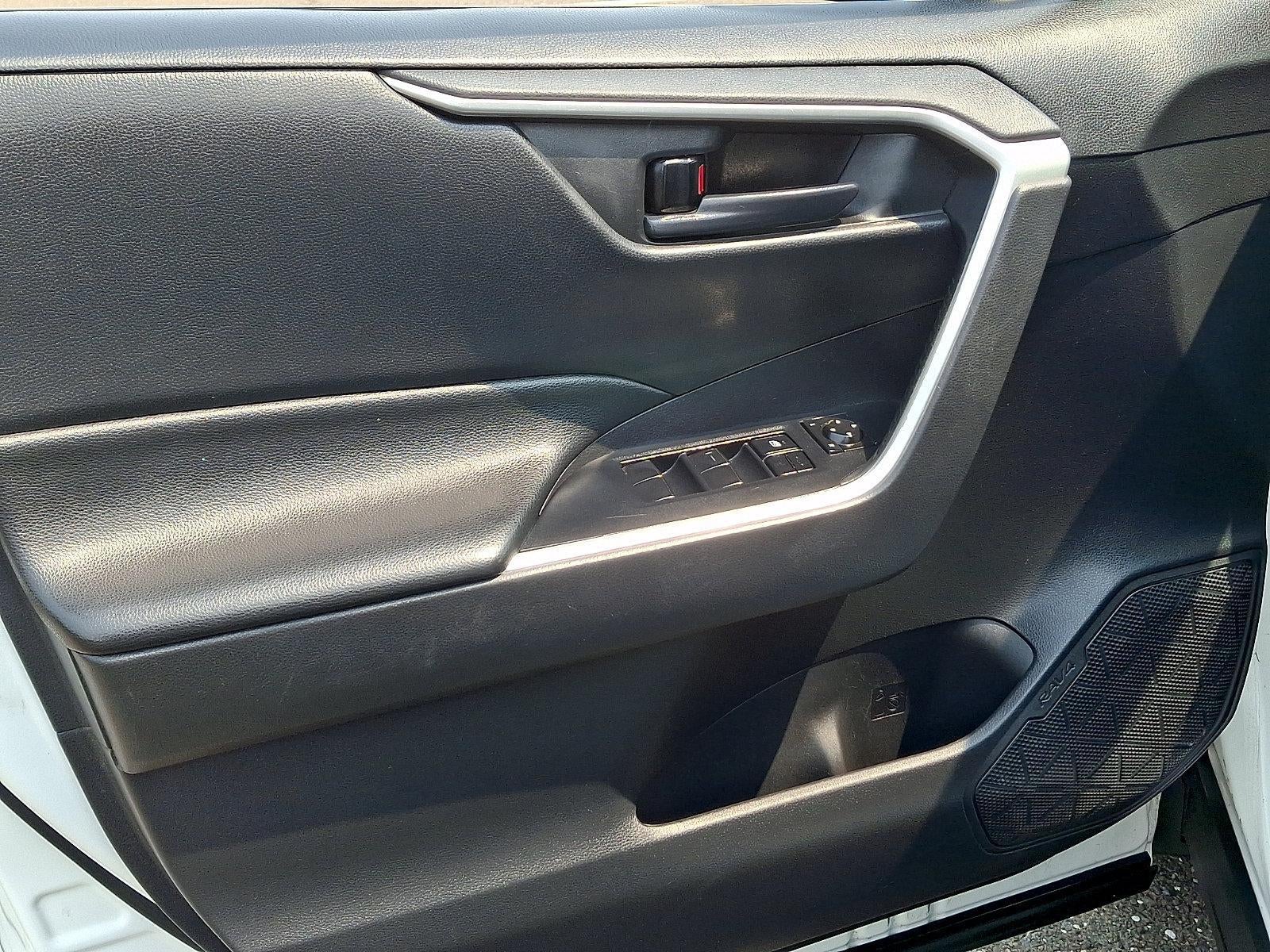 2021 Toyota RAV4 Hybrid LE AWD (Natl) *Ltd Avail*