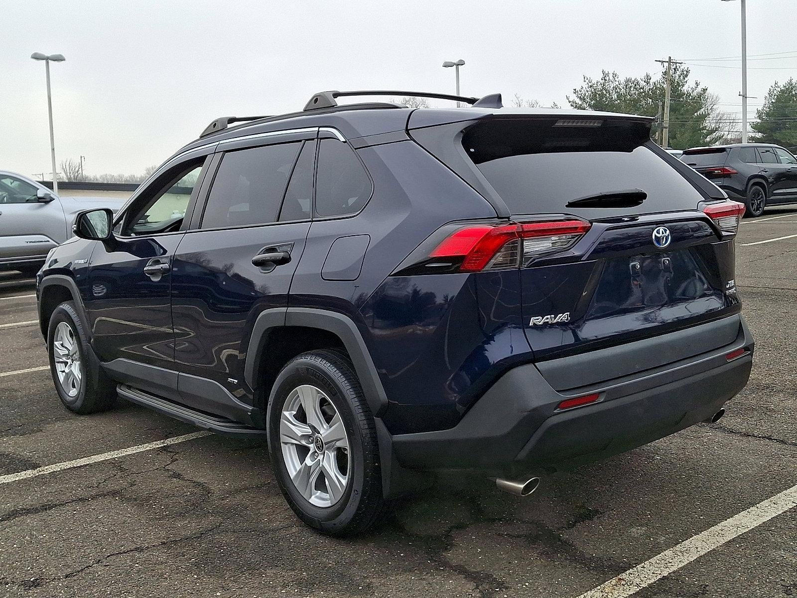 2021 Toyota RAV4 Hybrid XLE AWD (Natl)