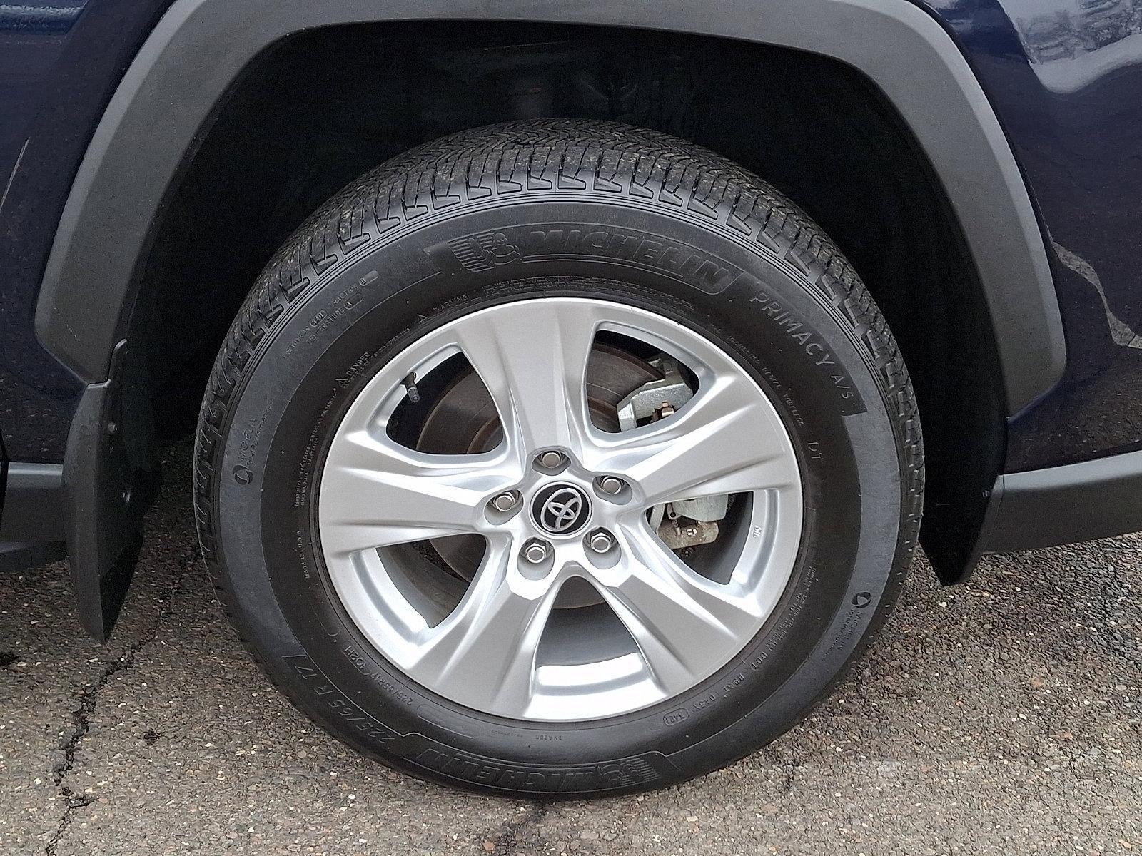 2021 Toyota RAV4 Hybrid XLE AWD (Natl)