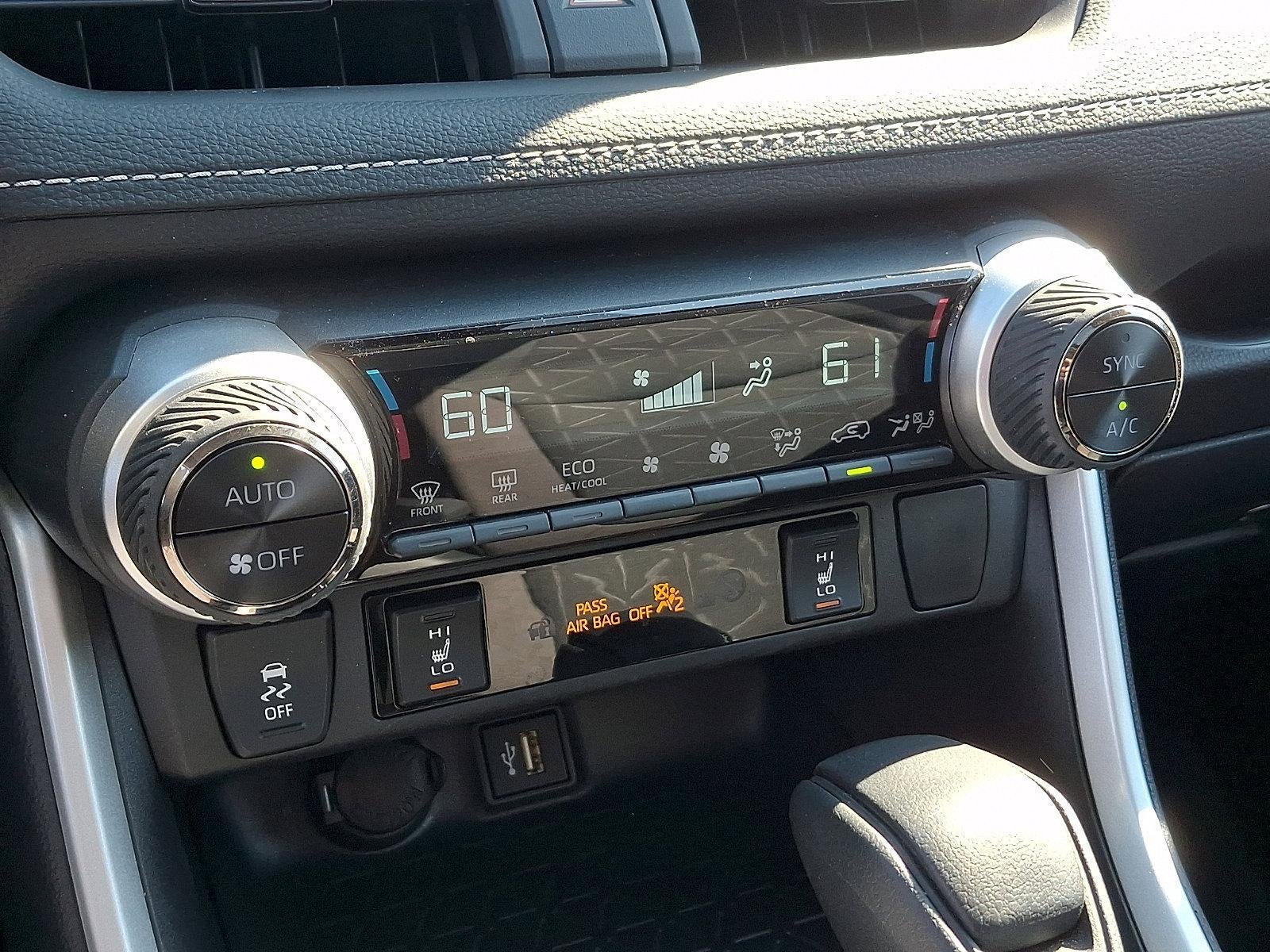 2025 Toyota RAV4 Hybrid XLE AWD (Natl)