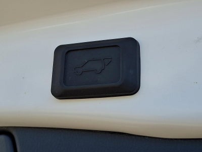 2025 Toyota RAV4 Hybrid XLE AWD (Natl)