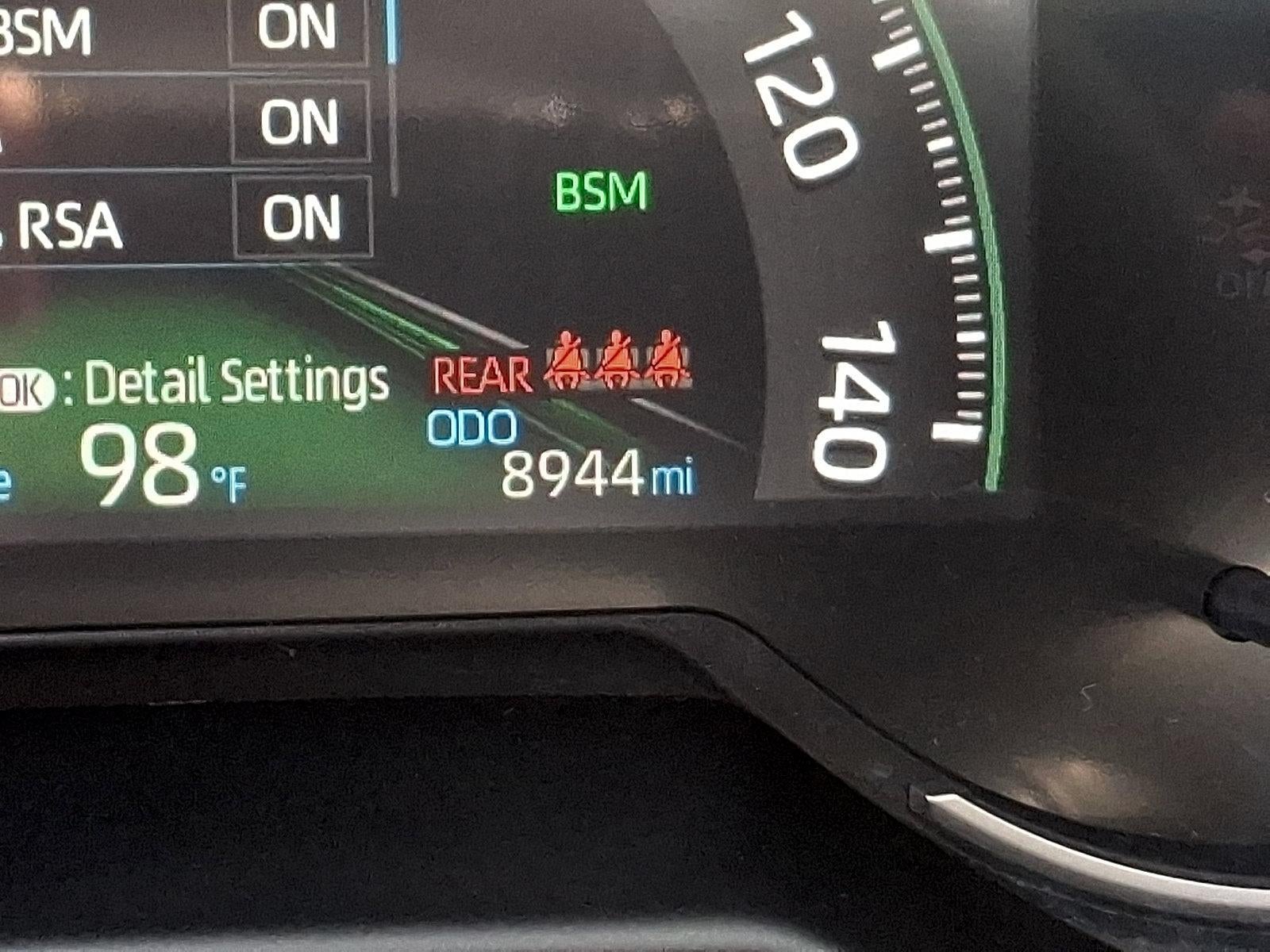 2025 Toyota RAV4 Hybrid XLE AWD (Natl)