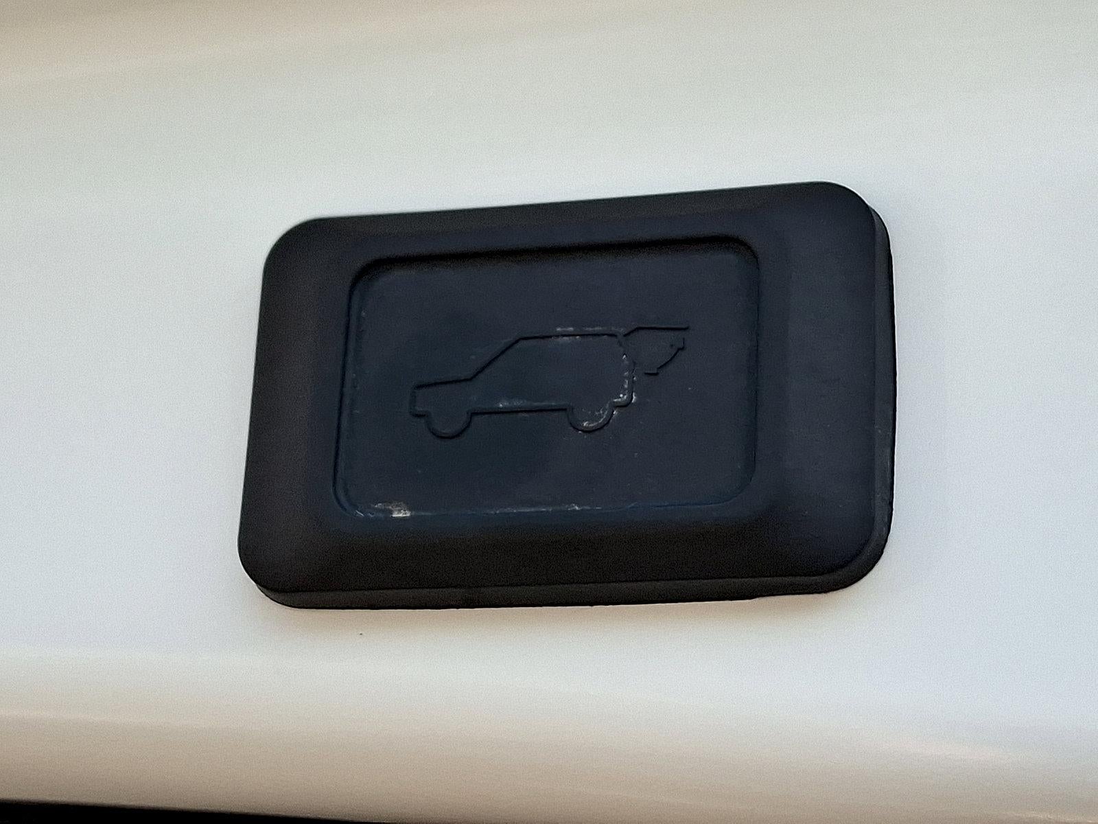2025 Toyota RAV4 Hybrid XLE AWD (Natl)
