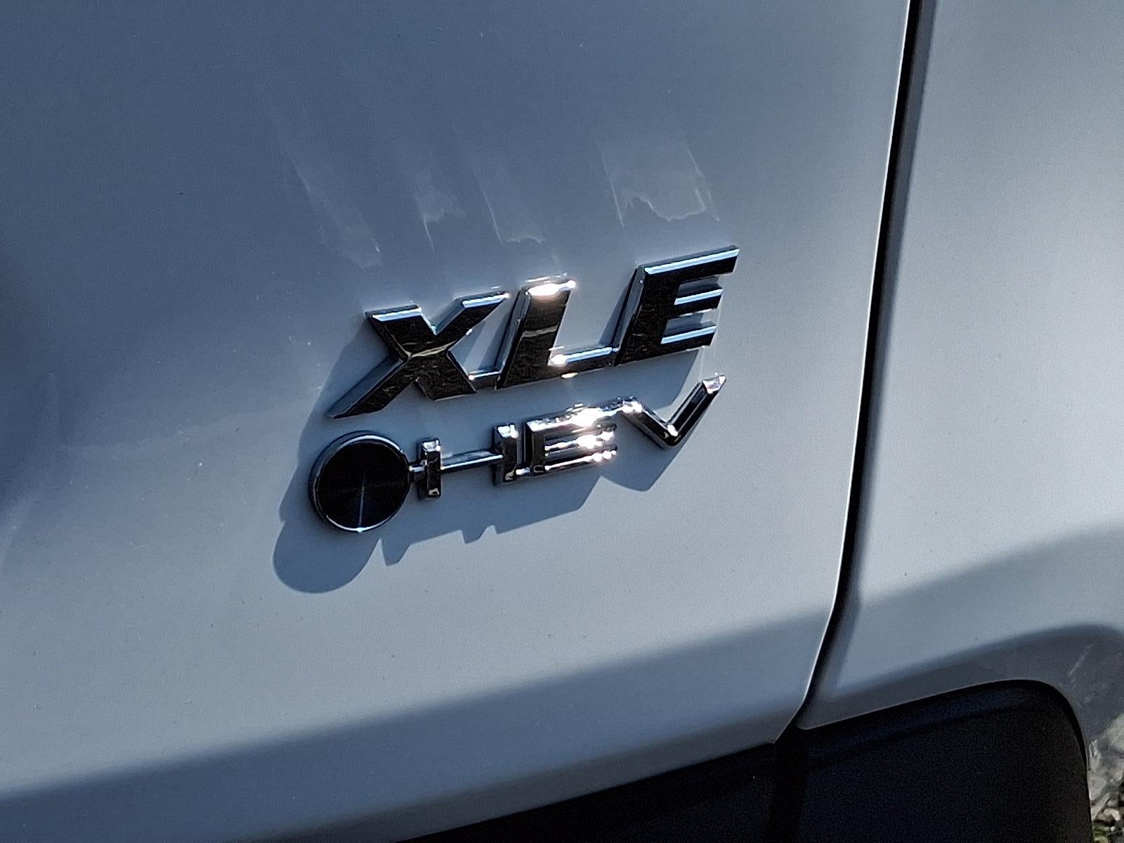 2025 Toyota RAV4 Hybrid XLE AWD (Natl)
