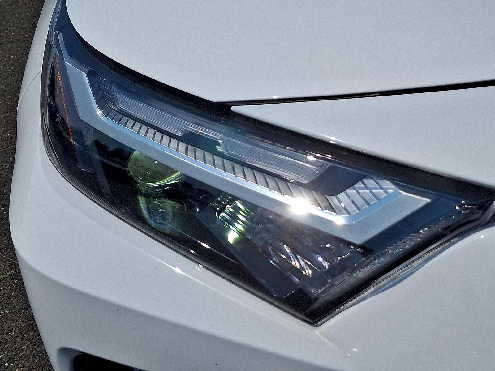 2025 Toyota RAV4 Hybrid XLE AWD (Natl)