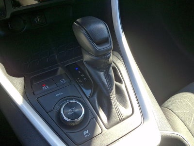 2025 Toyota RAV4 Hybrid XLE AWD (Natl)